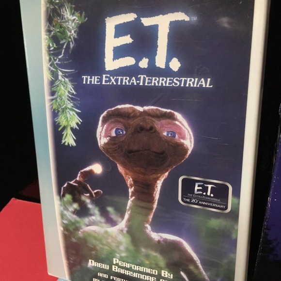 E.T. Extra Terrestrial VINTAGE 80s VHS, Read Along CD, Tape - Picture 2 of 10